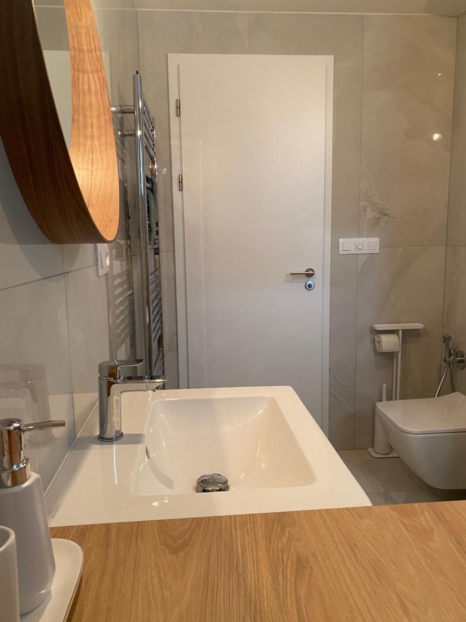 Apartman S Terasou, V Novostavbe Praha Exteriér fotografie